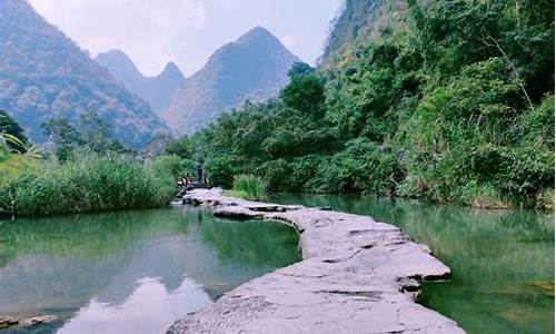 贵州荔波旅游景点大全_贵州荔波旅游攻略哪里实惠最好