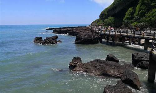 北海涠洲岛旅游路线_北海涠洲岛旅游攻略自由行多少钱